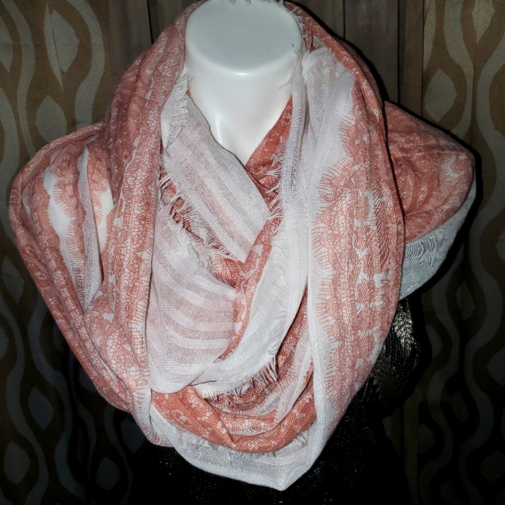 Maurices Wrap Around Scarf 32x26